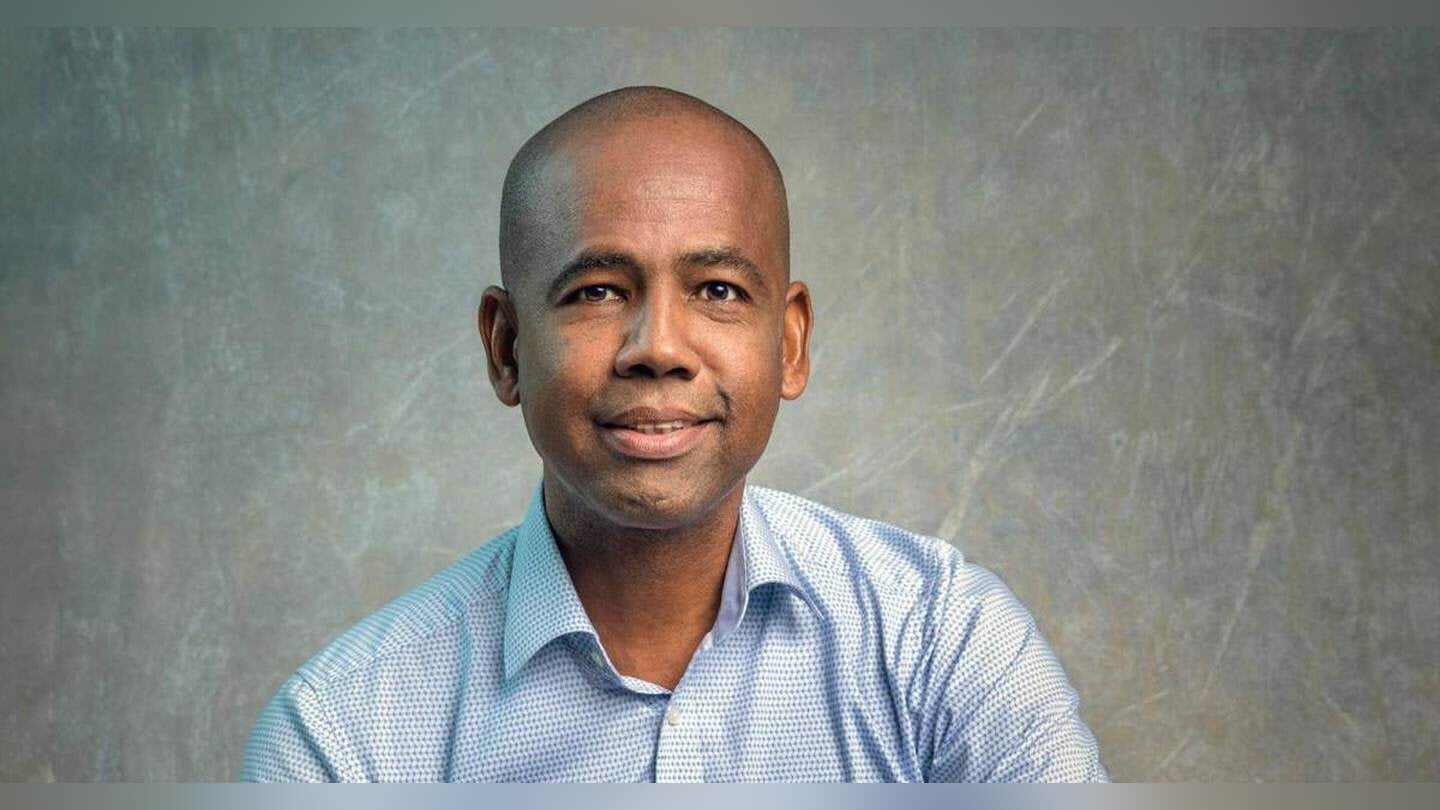 Gezaghèber ta rechasá alegashonnan di falta di transparensia